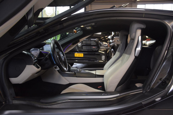 BMW i8 1.5 Dealer onderhouden|Org.NL|Navi|Leder|MARGE