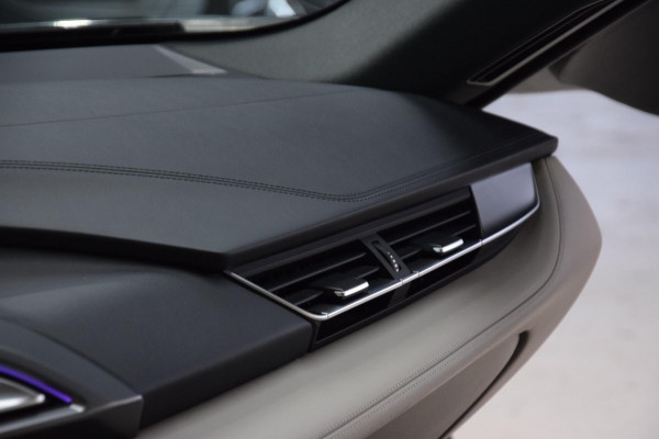 BMW i8 1.5 Dealer onderhouden|Org.NL|Navi|Leder|MARGE