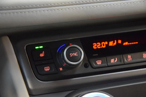 BMW i8 1.5 Dealer onderhouden|Org.NL|Navi|Leder|MARGE