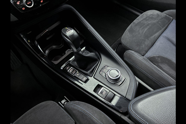 BMW X1 XDrive20i High Executive M-Sport (Goed OnderH, Navi, Camera, Parkeersensoren, StoelV, Climate Control, Cruise Control, Etc)