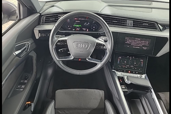 Audi e-tron Sportback 50 quattro S edition 71 kWh | S-Line | Panoramadak | Memory Seats | Luchtvering | Adaptive Cruise Control | Apple Carplay | Keyless | Matrix LED | Leder | Stoelverwarming | NAP |
