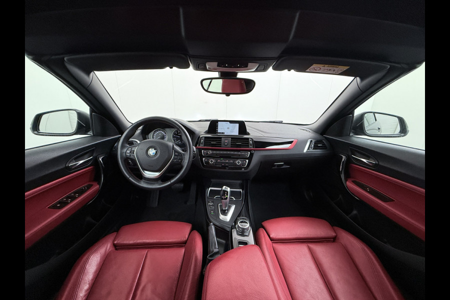 BMW 2 Serie Cabrio 218I 136pk AUT-8 Leer+Verwarmd Navi Connected-Drive Ecc Cruise Control Pdc High Executive Sport Led Bluetooth Licht-Regensensor Sportstoelen WiFi v.b 46.000 nieuw