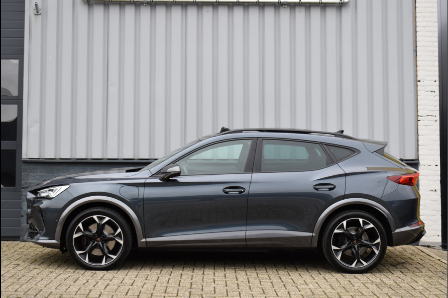 CUPRA Formentor 1.4 e-Hybrid VZ 245 Pk Pano Memory Kuipstoelen Keyless 360 Camera ACC 19 Inch