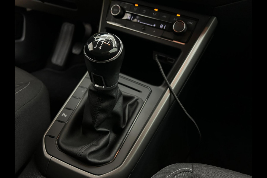 Volkswagen Polo Occasion 1.0 TSI Beats | Grijs | Airco | Tweedehands Volkswagen Polo | Carplay | Cruisecontrol