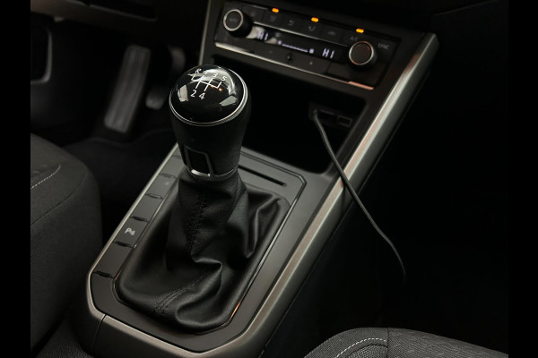 Volkswagen Polo Occasion 1.0 TSI Beats | Grijs | Airco | Tweedehands Volkswagen Polo | Carplay | Cruisecontrol