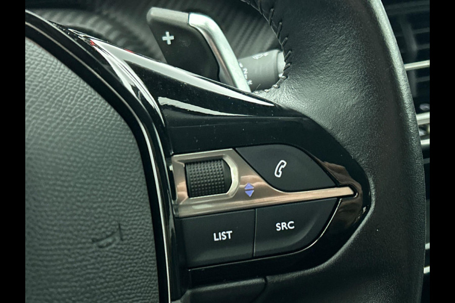 Peugeot 2008 1.2 PureTech 130pk Automaat Allure | Navigatie | Climate Control | Cruise Control | PDC V+A | Camera | Full LED | 17" LM Velgen | Stoelverwarming