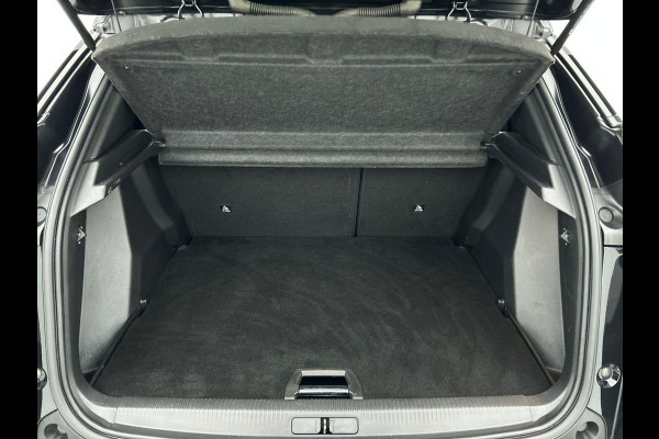 Peugeot 2008 1.2 PureTech 130pk Automaat Allure | Navigatie | Climate Control | Cruise Control | PDC V+A | Camera | Full LED | 17" LM Velgen | Stoelverwarming