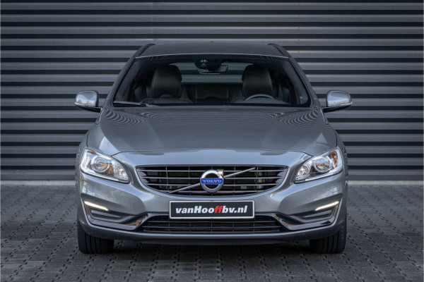 Volvo V60 T3 Polar+ Dynamic Xenon- stoelverwarming