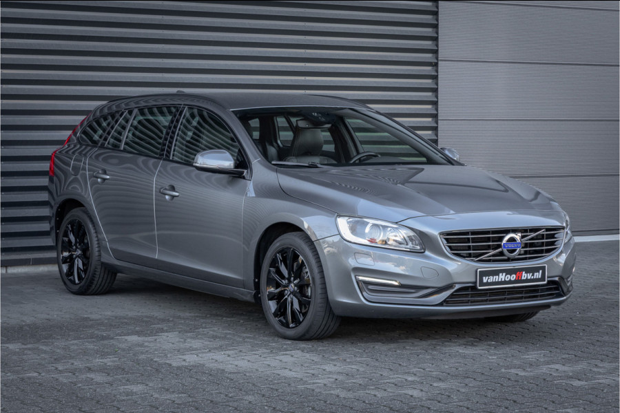 Volvo V60 T3 Polar+ Dynamic Xenon- stoelverwarming