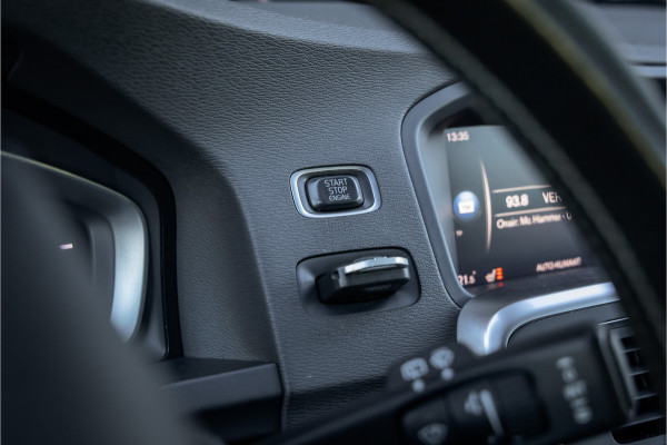 Volvo V60 T3 Polar+ Dynamic Xenon- stoelverwarming