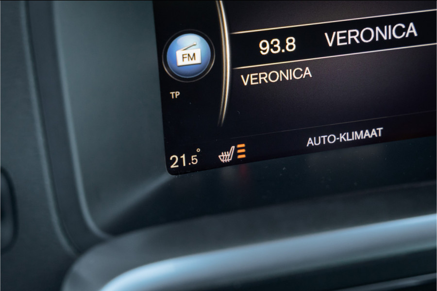 Volvo V60 T3 Polar+ Dynamic Xenon- stoelverwarming