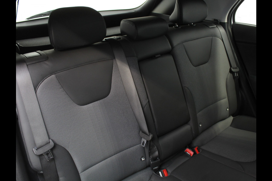 Kia Niro 1.6 GDi Hybrid ExecutiveLine CARPLAY | CAMERA | PDC | DAB | AFNTRHAAK | NAVI | ADAPCRUISE | LMV | LED