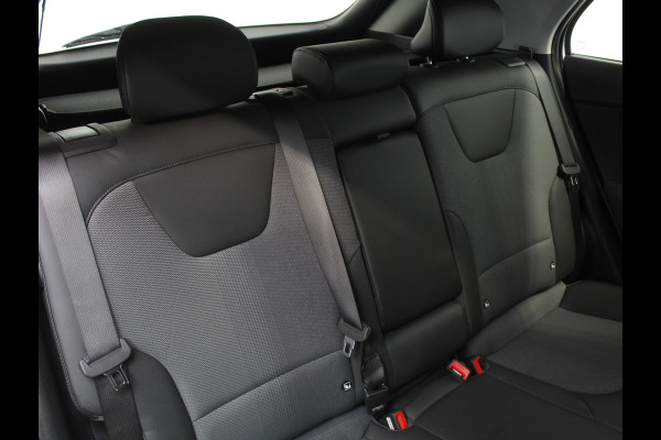 Kia Niro 1.6 GDi Hybrid ExecutiveLine CARPLAY | CAMERA | PDC | DAB | AFNTRHAAK | NAVI | ADAPCRUISE | LMV | LED