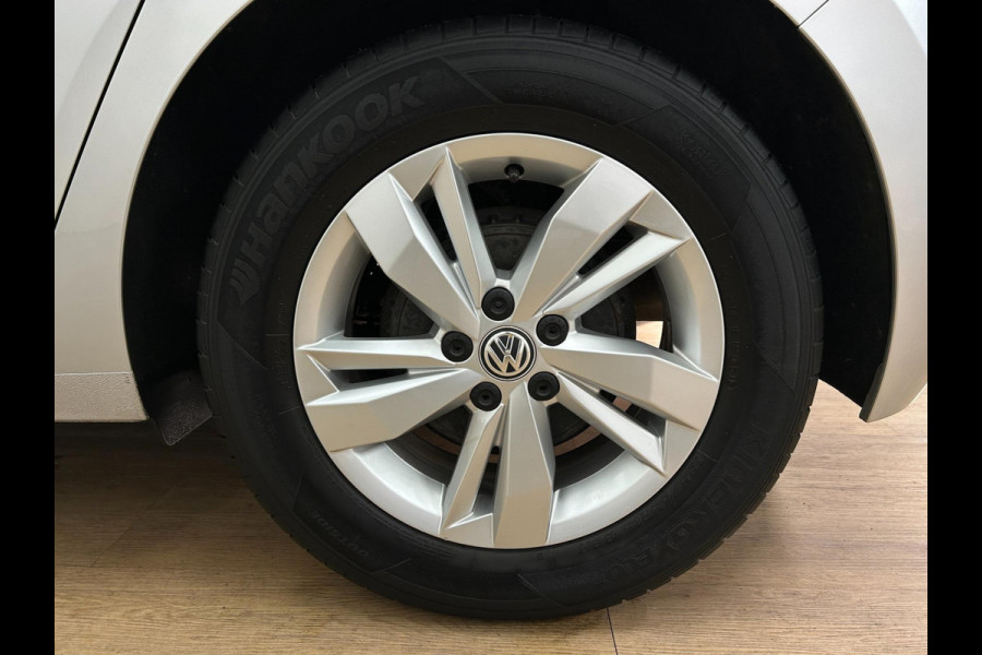 Volkswagen Polo Occasion 1.0 TSI Beats | Grijs | Airco | Tweedehands Volkswagen Polo | Cruisecontrol | Carplay | Stoelverwarming