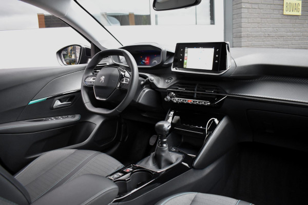 Peugeot 208 1.2 PureTech 100PK Allure Pack | Camera | Carplay | 3D dashboard | LED | Incl. garantie