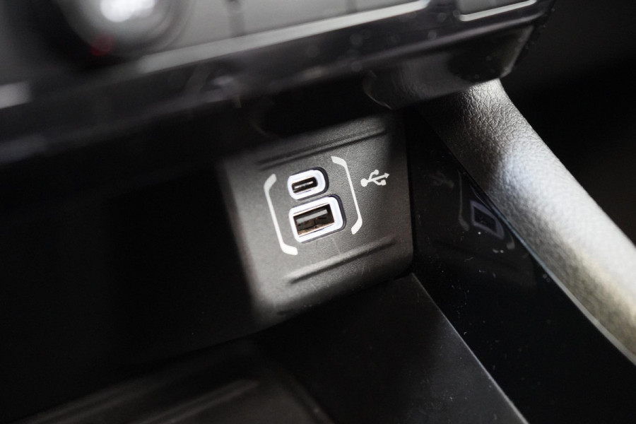 Jeep Compass 4xe 240 Plug-in Hybrid S | Panoramadak | Trekhaak | Leder | Alpine Sound | Memory