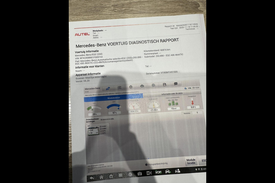 Mercedes-Benz EQC 400 4MATIC Business Solution 80 kWh | Schuifdak | Camera | Apple Carplay | Treeplanken | NL-Auto |