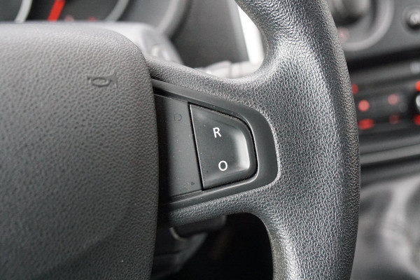 Nissan NV250 1.5 dCi 95 L2H1 Optima + TREKHAAK / CAMERA / SCHUIFDEUR