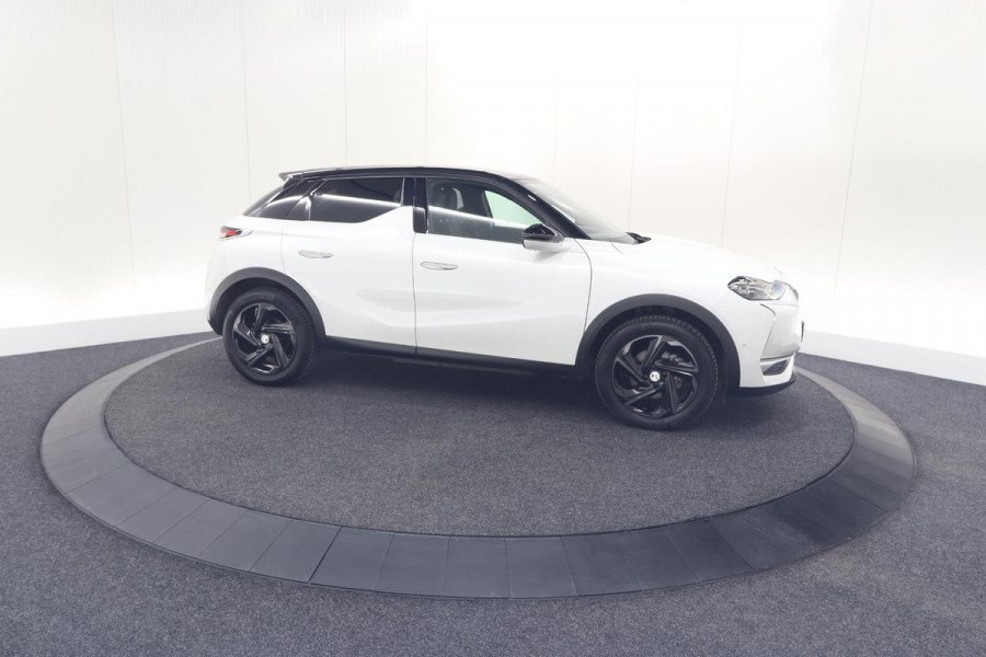 DS Ds 3 Crossback E-Tense So Chic 50 kWh | Allseason Banden | Camera | Dodehoekdetectie | Head-Up Display
