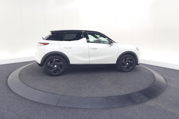 DS Ds 3 Crossback E-Tense So Chic 50 kWh | Allseason Banden | Camera | Dodehoekdetectie | Head-Up Display