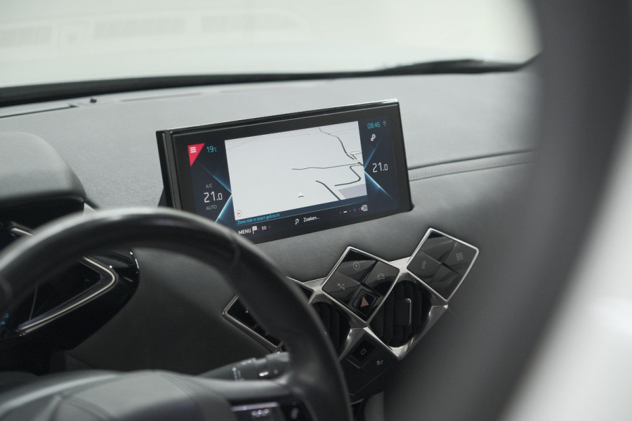 DS Ds 3 Crossback E-Tense So Chic 50 kWh | Allseason Banden | Camera | Dodehoekdetectie | Head-Up Display
