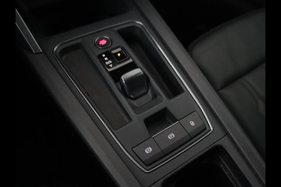 CUPRA Leon 1.4 eHybrid VZ | 245pk | Leder | Stoelverwarming | Memory | Carplay | Navigatie | Sfeerverlichting | Parkeerhulp | Sportstoelen | Keyless | Climate control | Cruise control | PHEV | Plug In