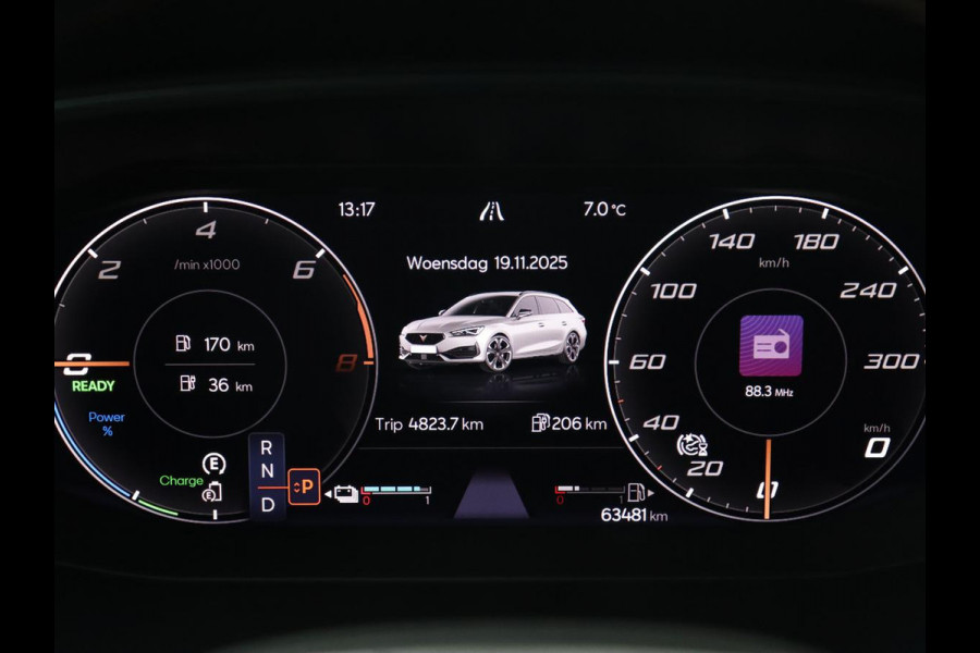 CUPRA Leon 1.4 eHybrid VZ | 245pk | Leder | Stoelverwarming | Memory | Carplay | Navigatie | Sfeerverlichting | Parkeerhulp | Sportstoelen | Keyless | Climate control | Cruise control | PHEV | Plug In