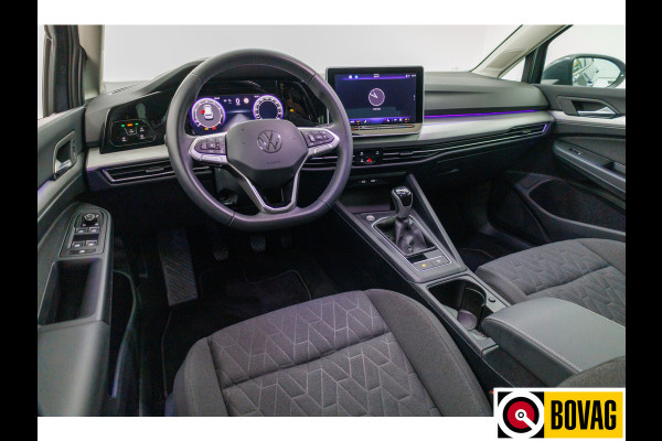Volkswagen Golf 1.5 TSI Bus. Comf. Ed. 116 PK | Stoel & Stuurverw. | App. connect | Adap. Cruise | Extra getint glas v/a b-stijl | PDC V+ A | Draadloze tel. lader | All season banden
