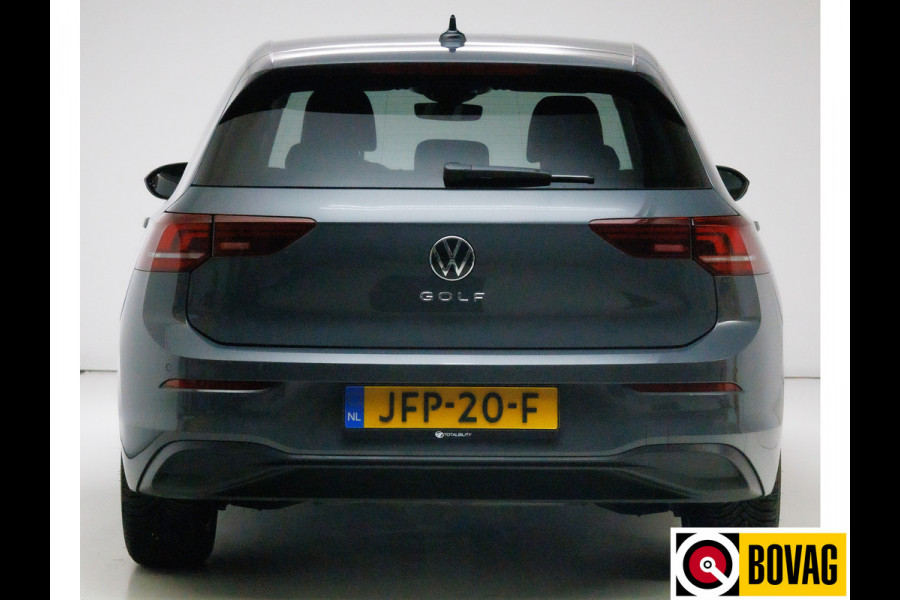 Volkswagen Golf 1.5 TSI Bus. Comf. Ed. 116 PK | Stoel & Stuurverw. | App. connect | Adap. Cruise | Extra getint glas v/a b-stijl | PDC V+ A | Draadloze tel. lader | All season banden