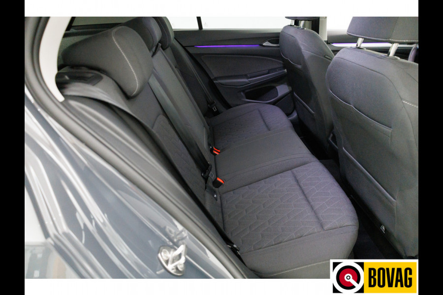 Volkswagen Golf 1.5 TSI Bus. Comf. Ed. 116 PK | Stoel & Stuurverw. | App. connect | Adap. Cruise | Extra getint glas v/a b-stijl | PDC V+ A | Draadloze tel. lader | All season banden