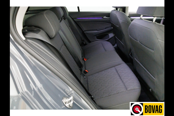 Volkswagen Golf 1.5 TSI Bus. Comf. Ed. 116 PK | Stoel & Stuurverw. | App. connect | Adap. Cruise | Extra getint glas v/a b-stijl | PDC V+ A | Draadloze tel. lader | All season banden