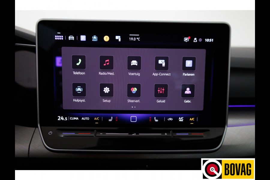 Volkswagen Golf 1.5 TSI Bus. Comf. Ed. 116 PK | Stoel & Stuurverw. | App. connect | Adap. Cruise | Extra getint glas v/a b-stijl | PDC V+ A | Draadloze tel. lader | All season banden
