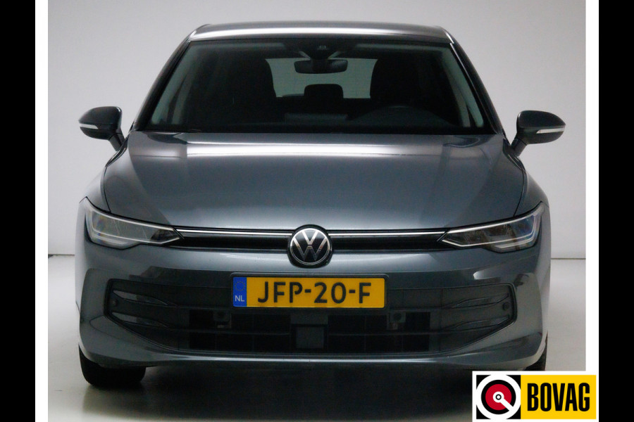 Volkswagen Golf 1.5 TSI Bus. Comf. Ed. 116 PK | Stoel & Stuurverw. | App. connect | Adap. Cruise | Extra getint glas v/a b-stijl | PDC V+ A | Draadloze tel. lader | All season banden
