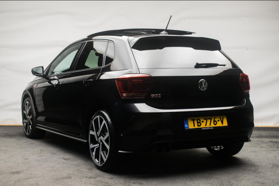 Volkswagen Polo 2.0 TSI GTI Automaat ORG NL [ Panoramadak Beats Virtual Cockpit Camera LED Stoelverwarming Carplay Sfeer ]