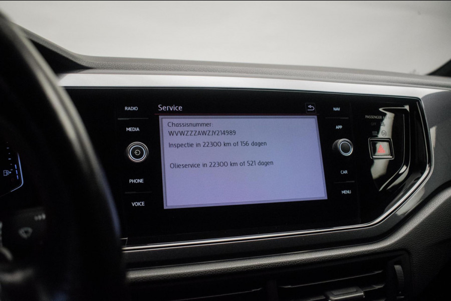 Volkswagen Polo 2.0 TSI GTI Automaat ORG NL [ Panoramadak Beats Virtual Cockpit Camera LED Stoelverwarming Carplay Sfeer ]