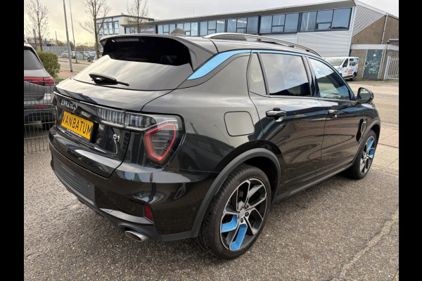 Lynk & Co 01 1.5 Panodak, carplay, automaat
