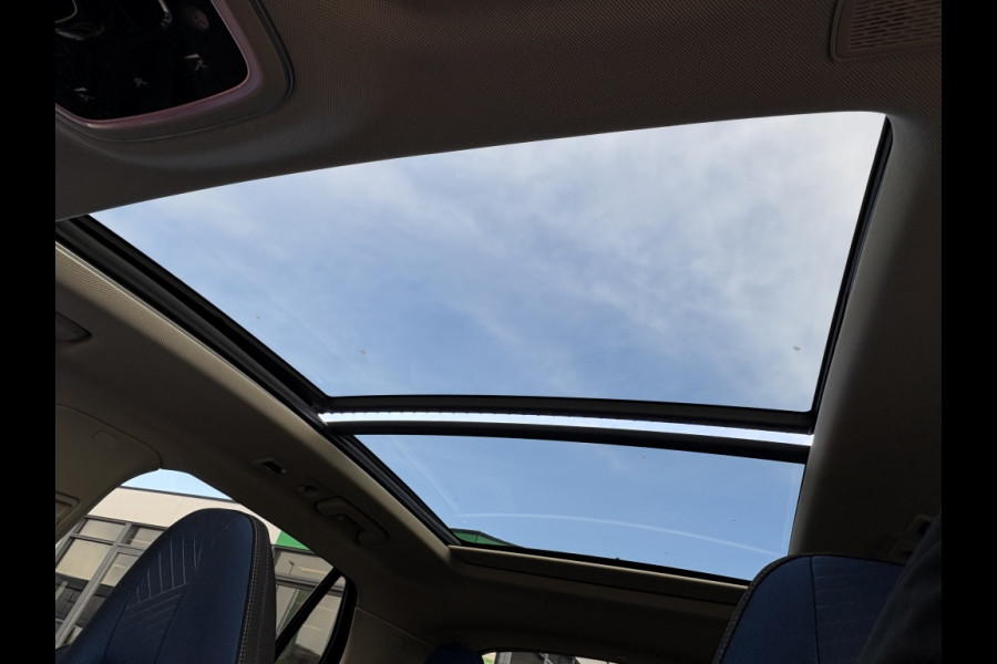 Lynk & Co 01 1.5 Panodak, carplay, automaat