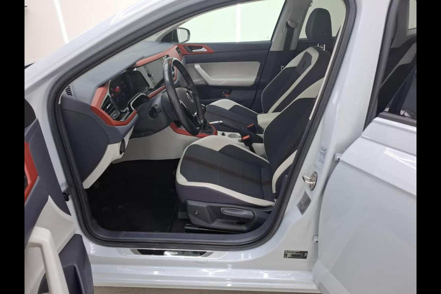 Volkswagen Polo 1.0 TSI 116pk Beats - Pano/schuifdak - LED - Navi - Climate - Org.NL