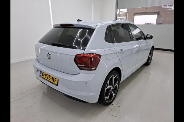 Volkswagen Polo 1.0 TSI 116pk Beats - Pano/schuifdak - LED - Navi - Climate - Org.NL