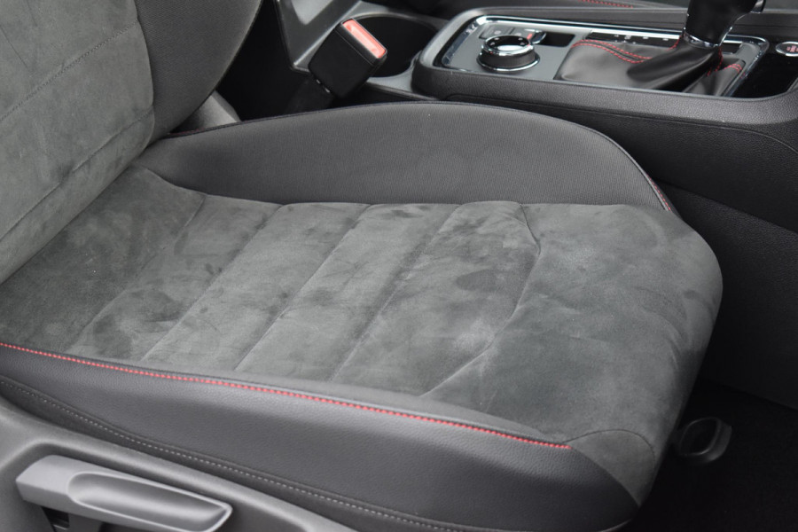 Seat Ateca 1.5 TSI 4DRIVE FR Business Intense Virtual Lane 360C Trekhaak ACC BBD