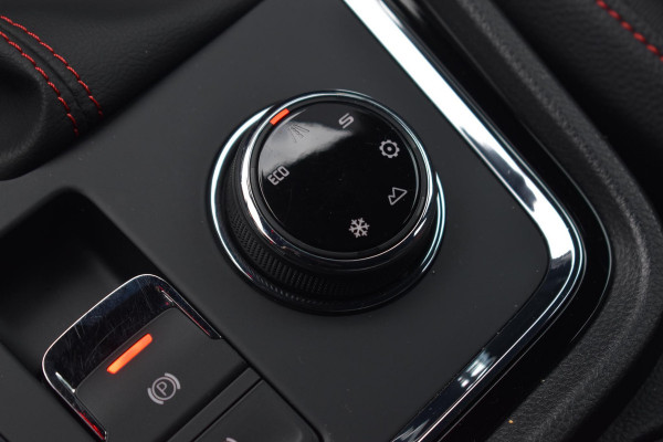 Seat Ateca 1.5 TSI 4DRIVE FR Business Intense Virtual Lane 360C Trekhaak ACC BBD