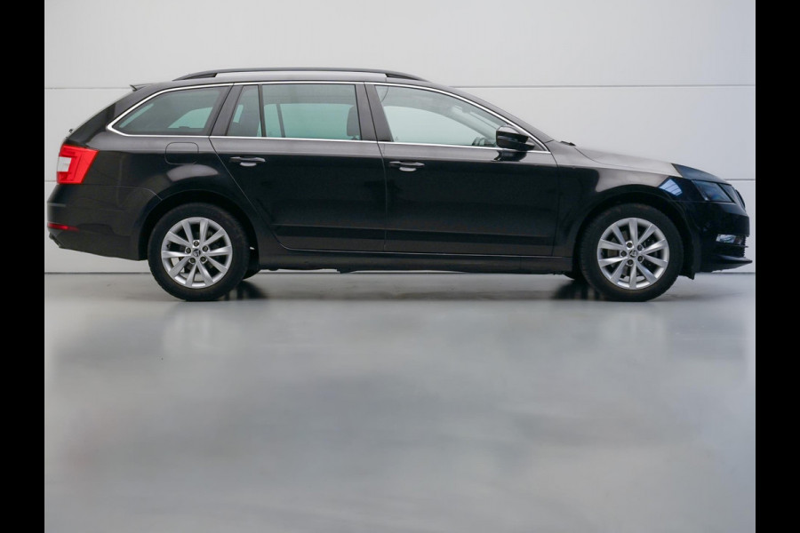 Škoda Octavia Combi 1.0 TSI Greentech Ambition Business Deluxe (CLIMATE CONTROL,APPLE CARPLAY,PARKEERSENSOREN,CRUISE,TOPCONDITIE)