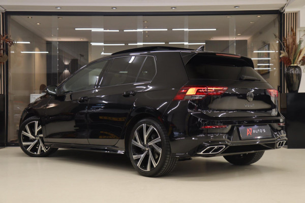 Volkswagen Golf 1.5 eTSI R-Line PANO/CAM/H-K/CARPLAY/ACC/LANEASSIST/VOL