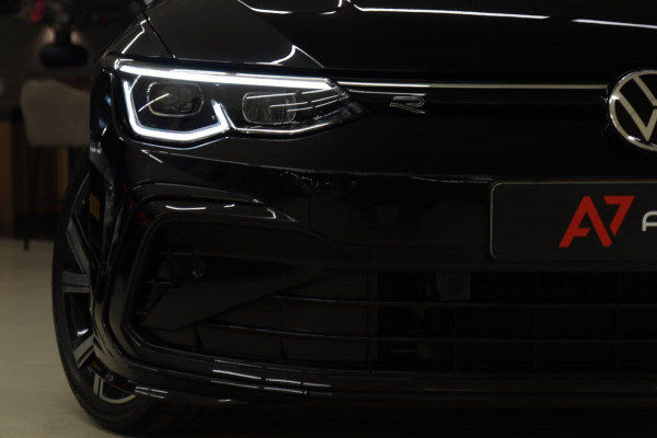 Volkswagen Golf 1.5 eTSI R-Line PANO/CAM/H-K/CARPLAY/ACC/LANEASSIST/VOL