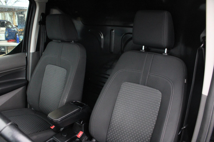 Ford Transit Connect 1.5 EcoBlue L2 Trend | 120 PK | Trekhaak | Stoelverwarming | Camera | Cruise Control | Climate Control | Navigatie | Lichtmetalen Velgen |