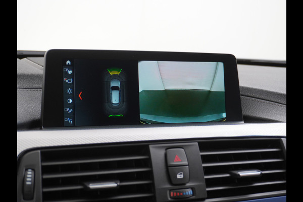 BMW 3 Serie Touring 330i AUT-8 M-Sport Pack Leder+Memory Harman&Kardon® Audio Adap.Cruise Apple Carplay Head-Up Navi 19" Virtual CockpitCame Lmv  Stoelverwarming DAB Elek.Achterklep Zwarte-Hemel Adaptieve Led Wifi Surround Camera Origineel Nederlandse Auto Zeer compleet! € 71.000 nieuwprijs !