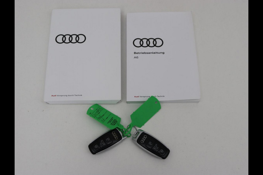 Audi A6 50 TFSIe quattro S edition | Panoramadak | Adaptive cruise | Nappaleder | Stoel & stuurverwarming | Camera | Trekhaak | Keyless | Adaptief onderstel | Carplay | Navigatie | Matrix LED | Getint glas | PHEV | Plug In