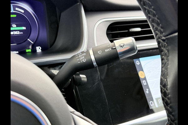 Jaguar I-PACE EV400 AWD Business Edition S 90kWh Leder 360°Camera Meridian®-Audio Stoel+Stuurverwarming Navi Ecc Apple Carplay Android Auto Cr Voorruitverwarming DAB+ Led Verkeersbord detectie Rijstrooksensor Wifi SOH 89% Origineel Nederlandse Auto Nieuwprijs  €72.475,-