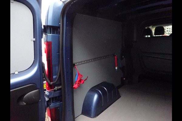 Renault Trafic 2.0 dCi 120 T29 L2H1 DUBBELE CABINE 6 PERSOONS AIRCO NAVI