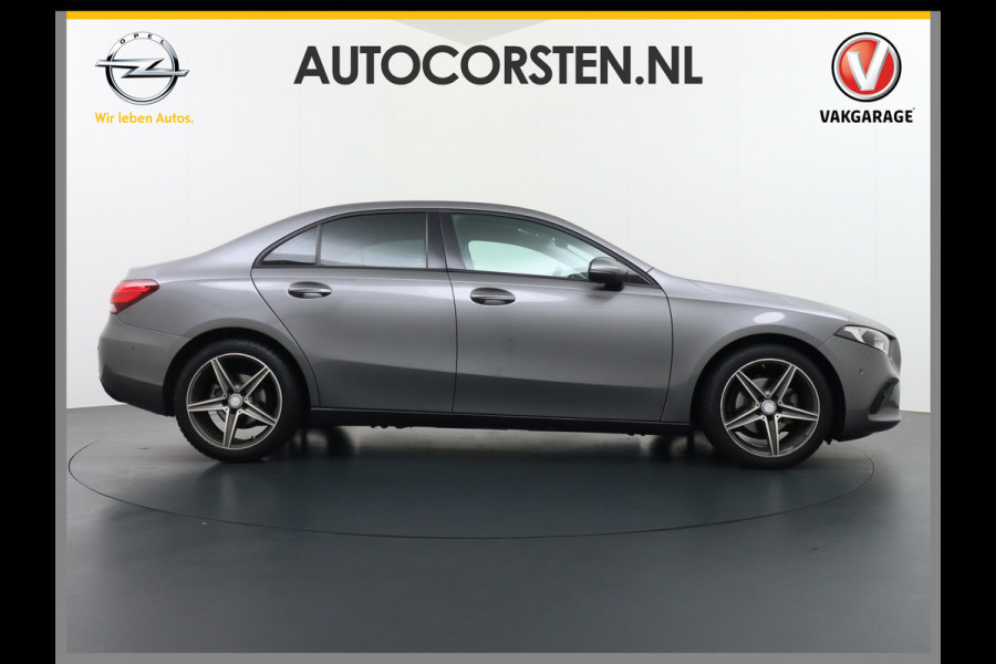 Mercedes-Benz A-Klasse 180 Navi Virtual-Cockpit Camera Ecc Cruise Control Pdc Keyless Stoelverwarming Regen-Lichtsensor Led Lmv Bluetooth